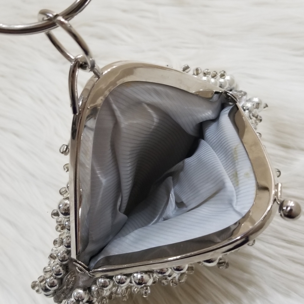 Vintage silver beaded purse - Picture 5 of 5